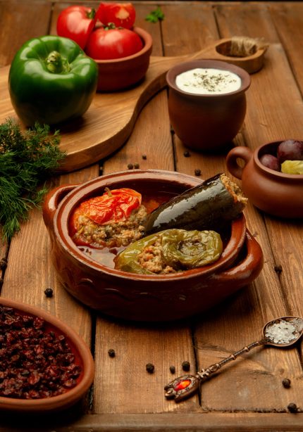 لحمة بالطماطم والخضار